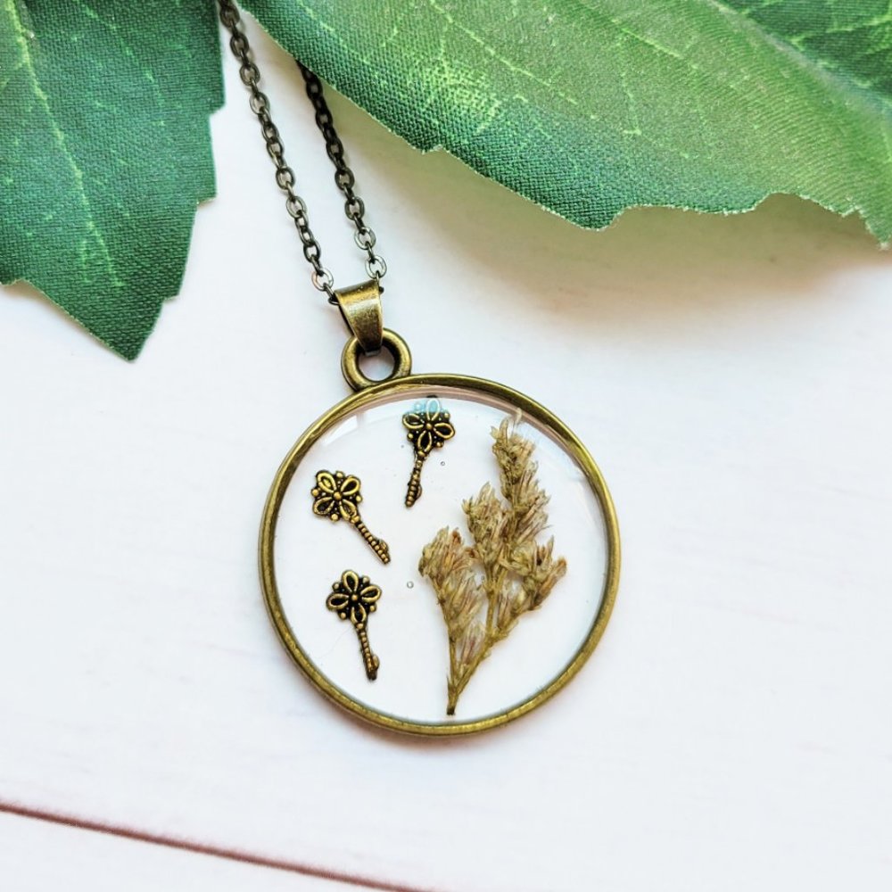 Handmade Pendant Necklace Pressed Dried Florals Skelton Keys Round Bezel